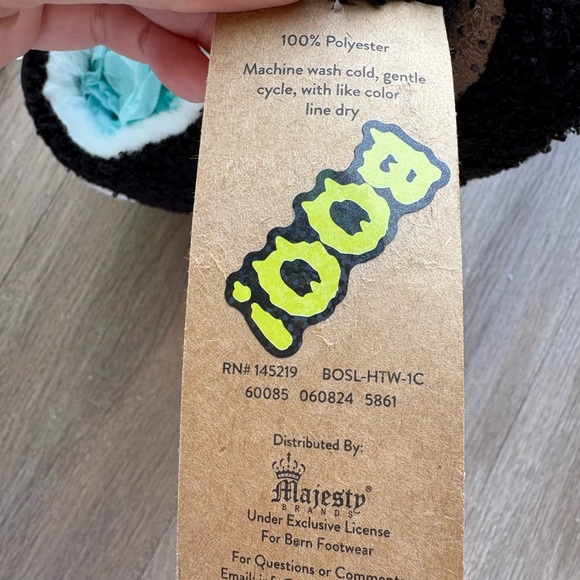 Born Ghost Slippers 👻 - Picture 5 of 5